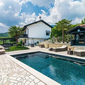 Villa Vila 